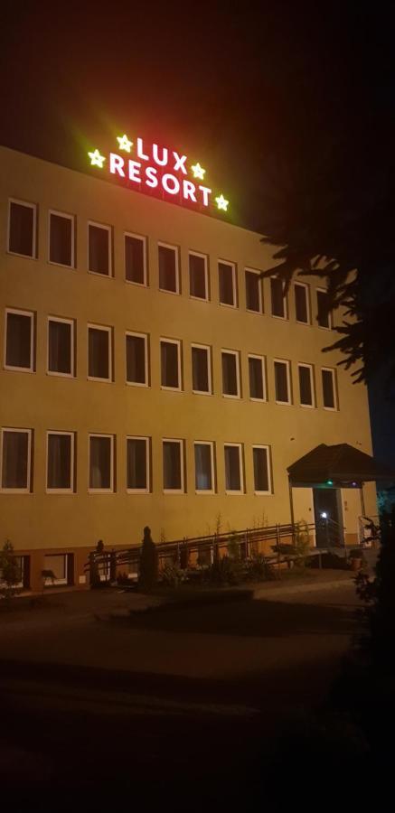 Lux Resort Kraśnik Exterior foto